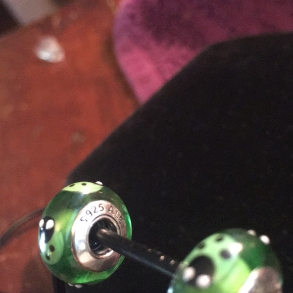 Authentic Pandora charms - Picture 5 of 6